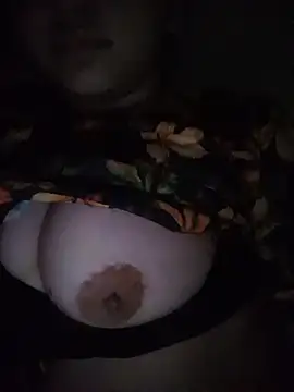 Tanvi_01 live cam preview