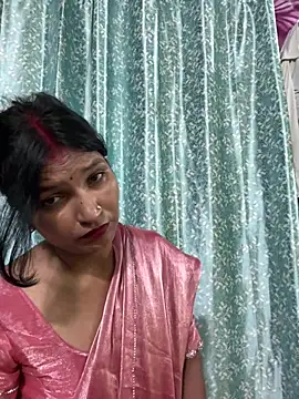 Priyaa_1433