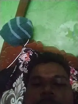abu_dayen live cam on StripChat