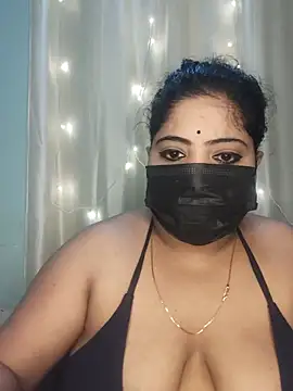DESI-DOLLLL webcam