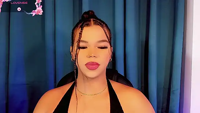 Keira_Fox31 webcam