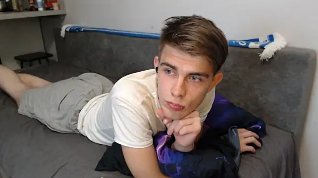 Student_Oliver webcam