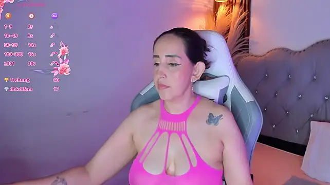 Jadde_hamad live cam on StripChat