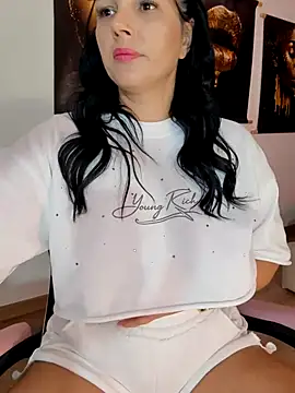 ReiyaRey live cam