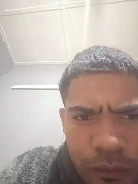 DonutsOnDick live cam preview
