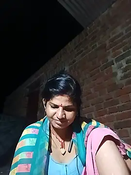 Joohi_Chawla143 live cam on StripChat