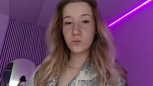 MerrileeReisser webcam