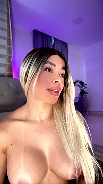 Scarlett_jc live cam on StripChat