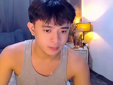nautyboybrazeen_143 (M twink) - public cum