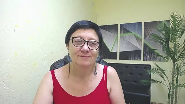 EmilyL0ve webcam