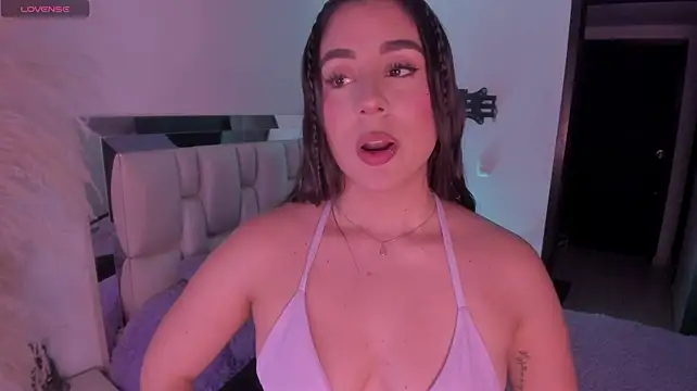 Sussy_Bell01