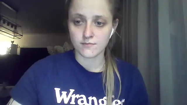 LeaWetGirl webcam