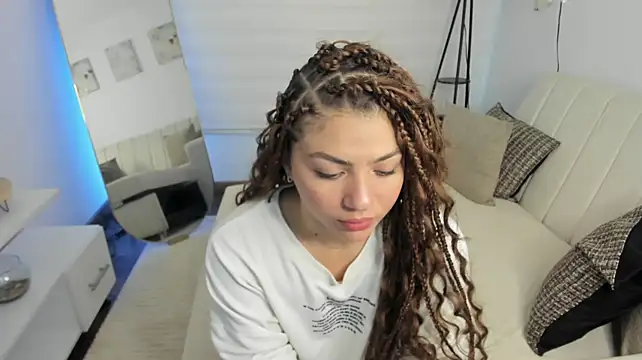 Ori_valentina webcam