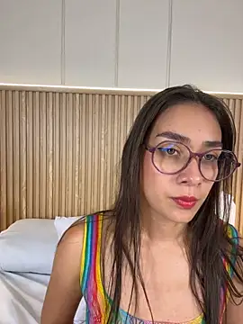 NahimiThompson webcam