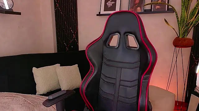 EmmyEvans1 webcam