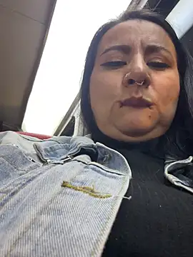 Abril_Luv webcam