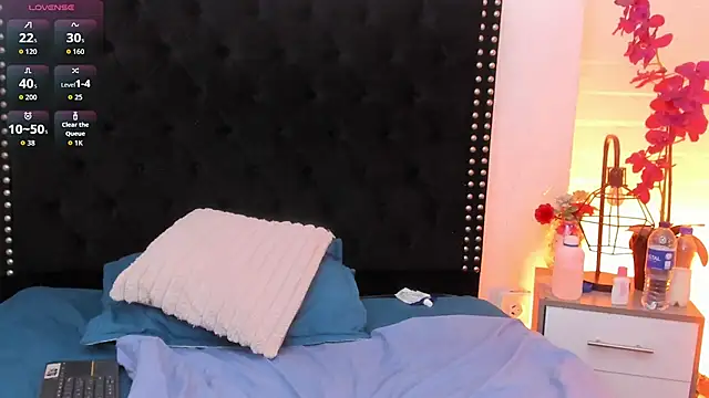 CamiilaReyes live cam preview