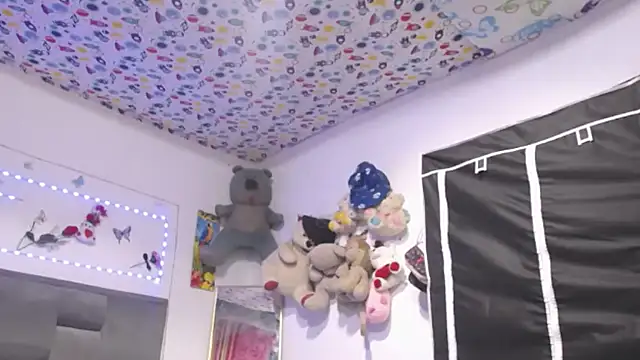 Sharloth_milf webcam