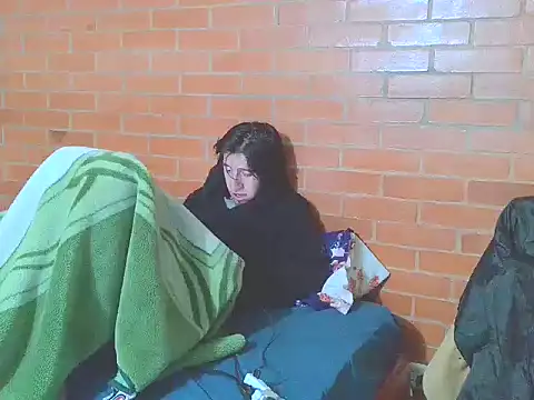 johan70sexy live cam on StripChat