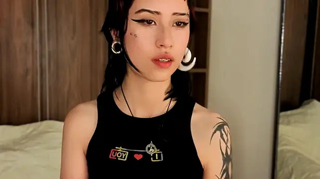 HannahSky_