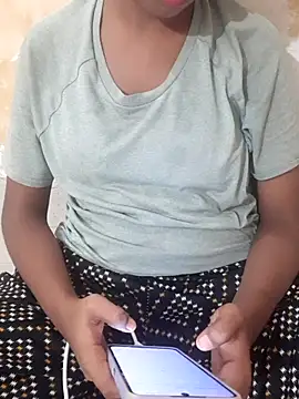 Your_Alinaa
