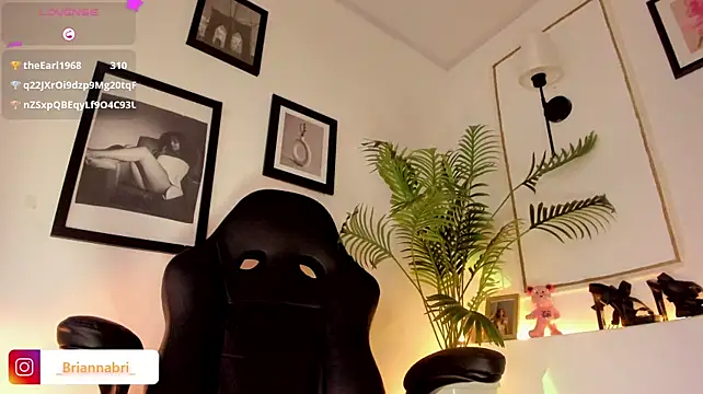 brianahill_ webcam