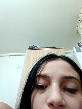 Virgin_Pussy_Love webcam