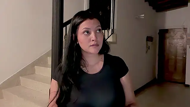 MarcellaGriffin webcam