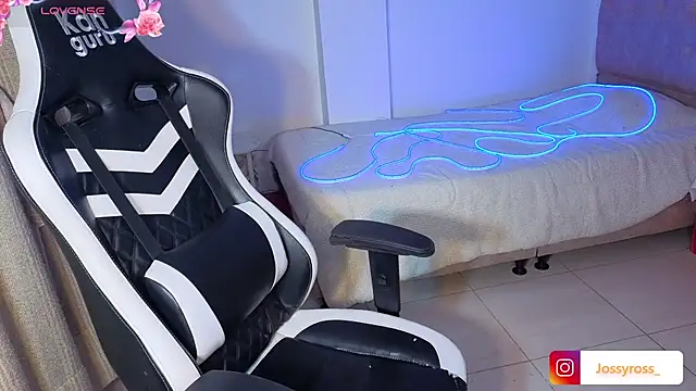 Victoryyy_ webcam