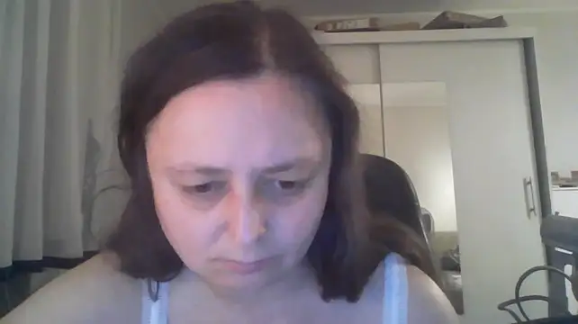 TaylorLovely live cam on StripChat