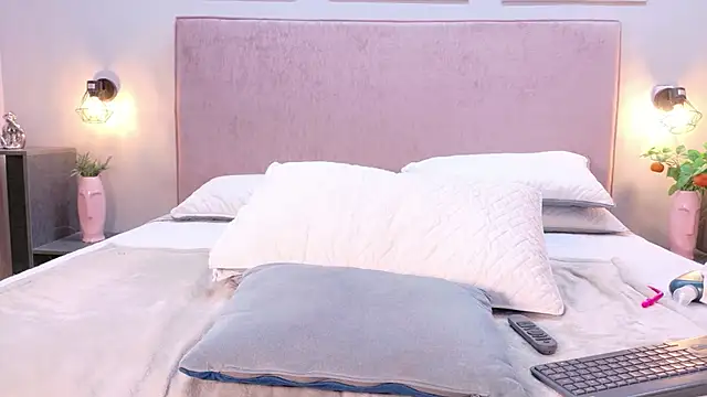 Busty_Zay