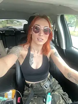 ThornsandHoney webcam