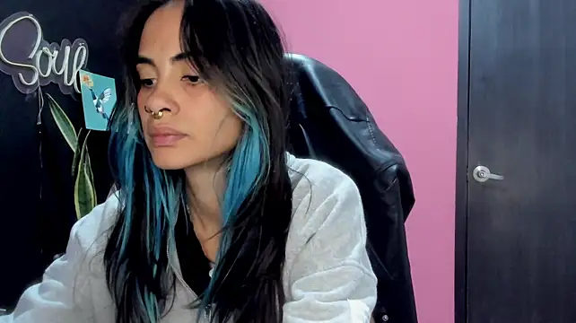 azula_lillet webcam