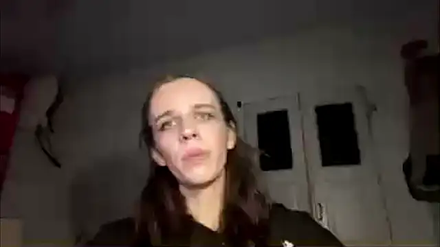 HotFemBooy webcam
