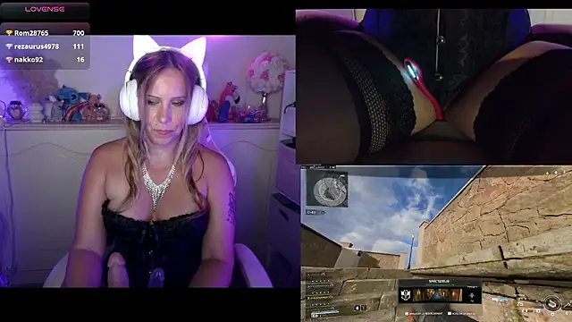 Angie-night webcam
