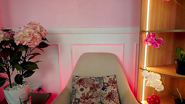 ZoeBelmont webcam