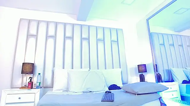 aandreaperez live cam preview