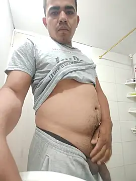 CARLITOSELVERGA-2026 live cam on StripChat