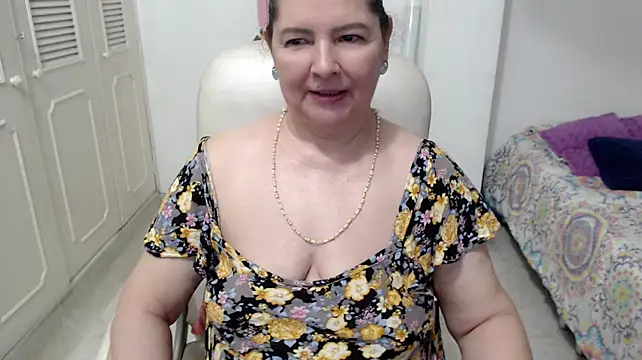 leonela_69