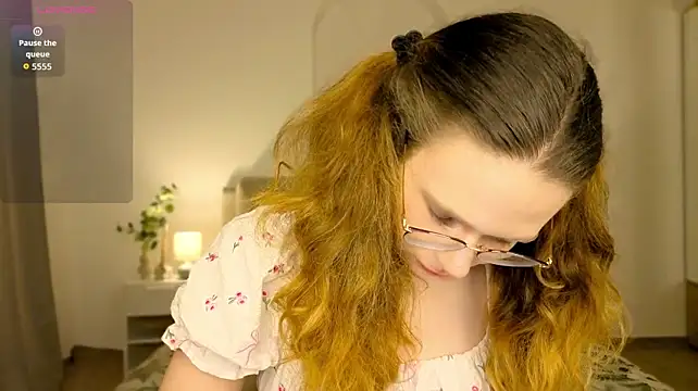 _Shy_bunny_