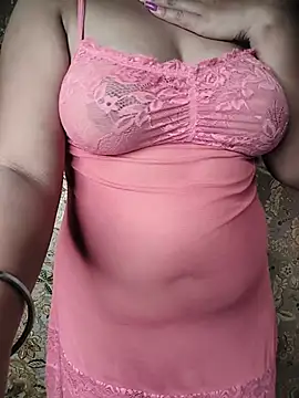 SugarNdBrowniee live cam on StripChat