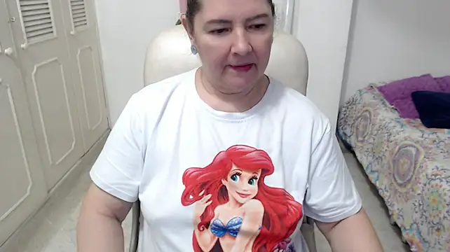 leonela_69 webcam