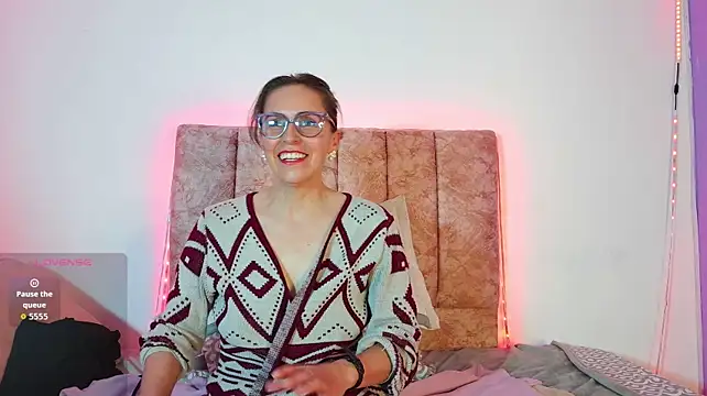 Ava_Raye live cam preview