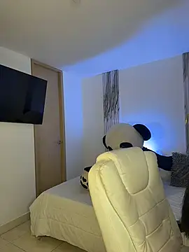 Janettcruz live cam preview