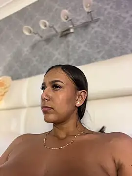 MiilaBlake live cam on StripChat