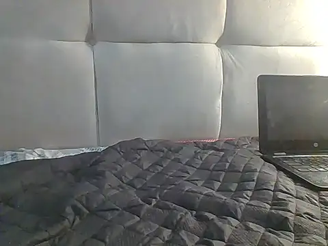 Notthy_berry webcam