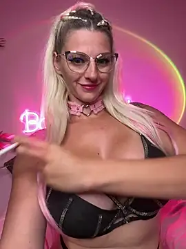 Barbie-Pink live cam preview