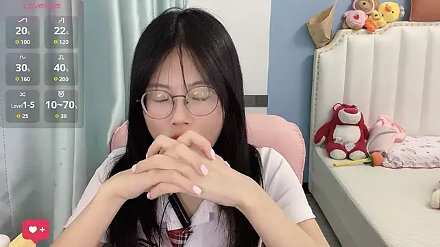 Luna-666 live cam preview