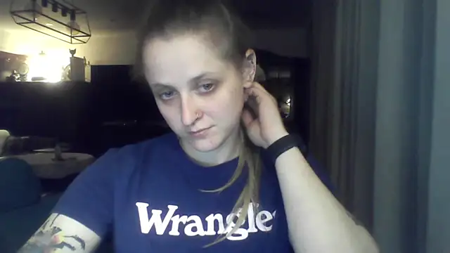 LeaWetGirl