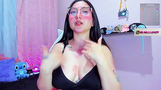 lucy_neil